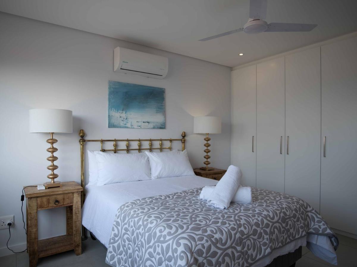 Umdloti Holiday Resort Apartments Buitenkant foto